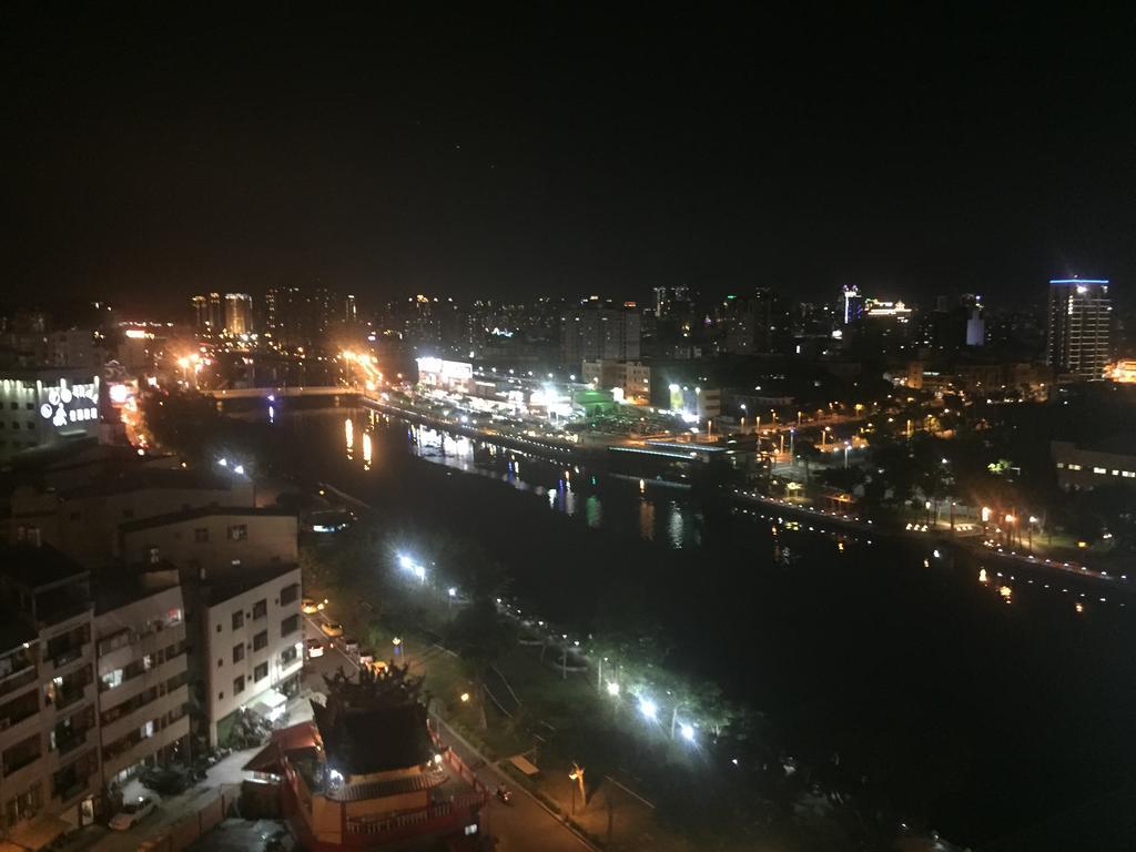 Bazhong Sentosa Hotel Kaohsiung Buitenkant foto
