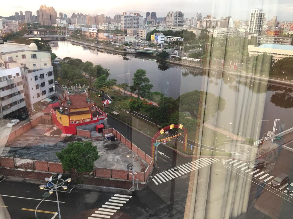 Bazhong Sentosa Hotel Kaohsiung Buitenkant foto